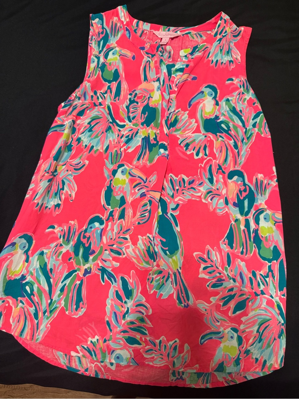Lilly Pulitzer Coral Pink Tropical Floral Shell